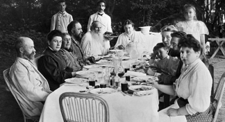 Das Kochbuch der Familie Tolstoi